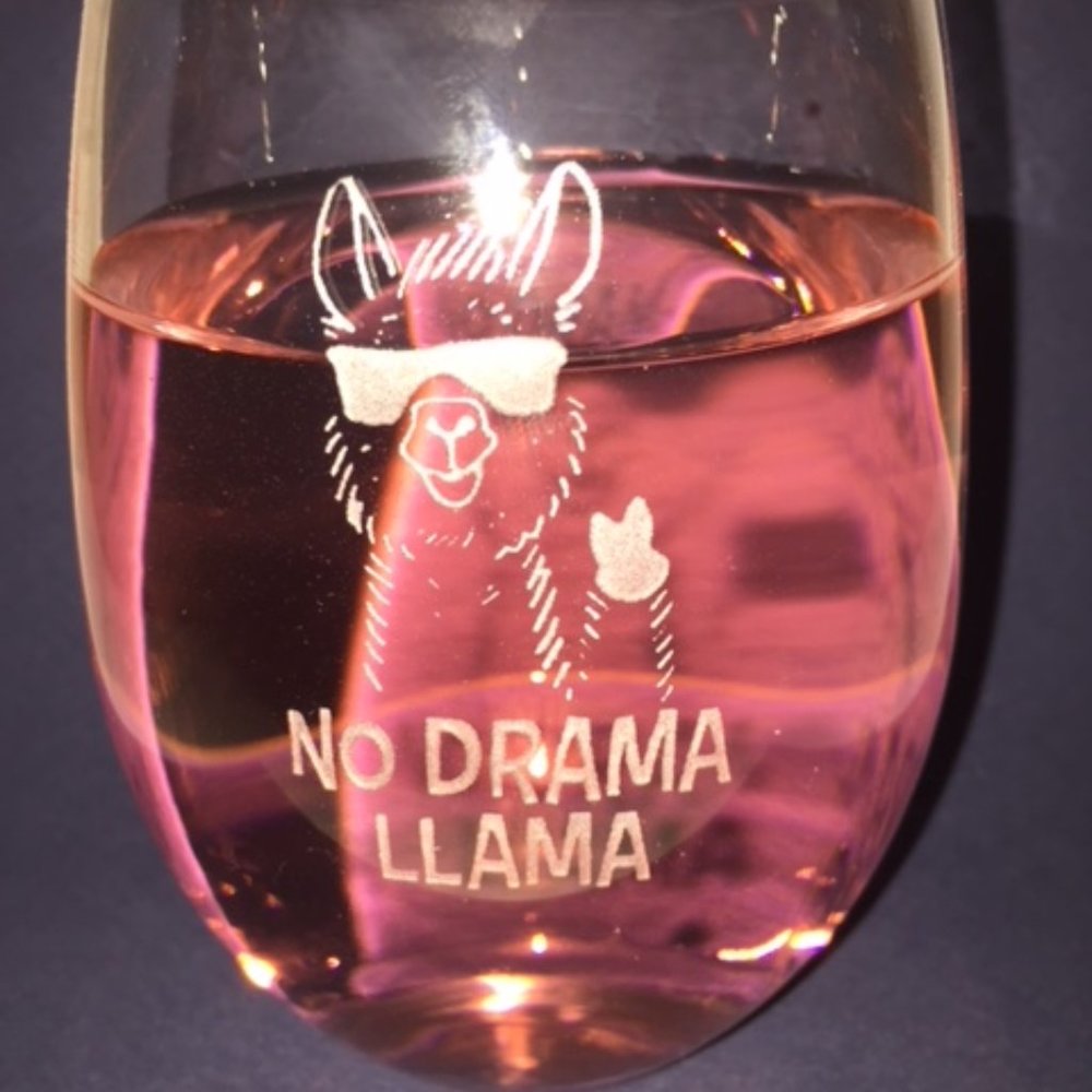No Drama Llama etched stemless wineglass